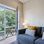 Guestready - Modern 2-bedroom In Cedofeita * Oporto