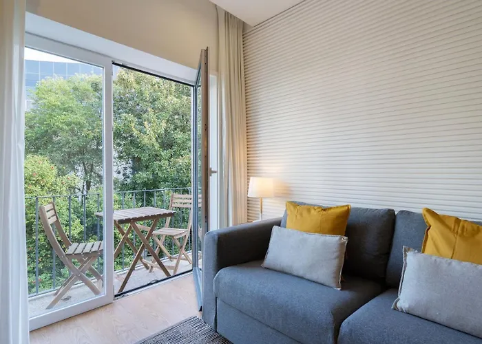 Guestready - Modern 2-bedroom In Cedofeita * פורטו